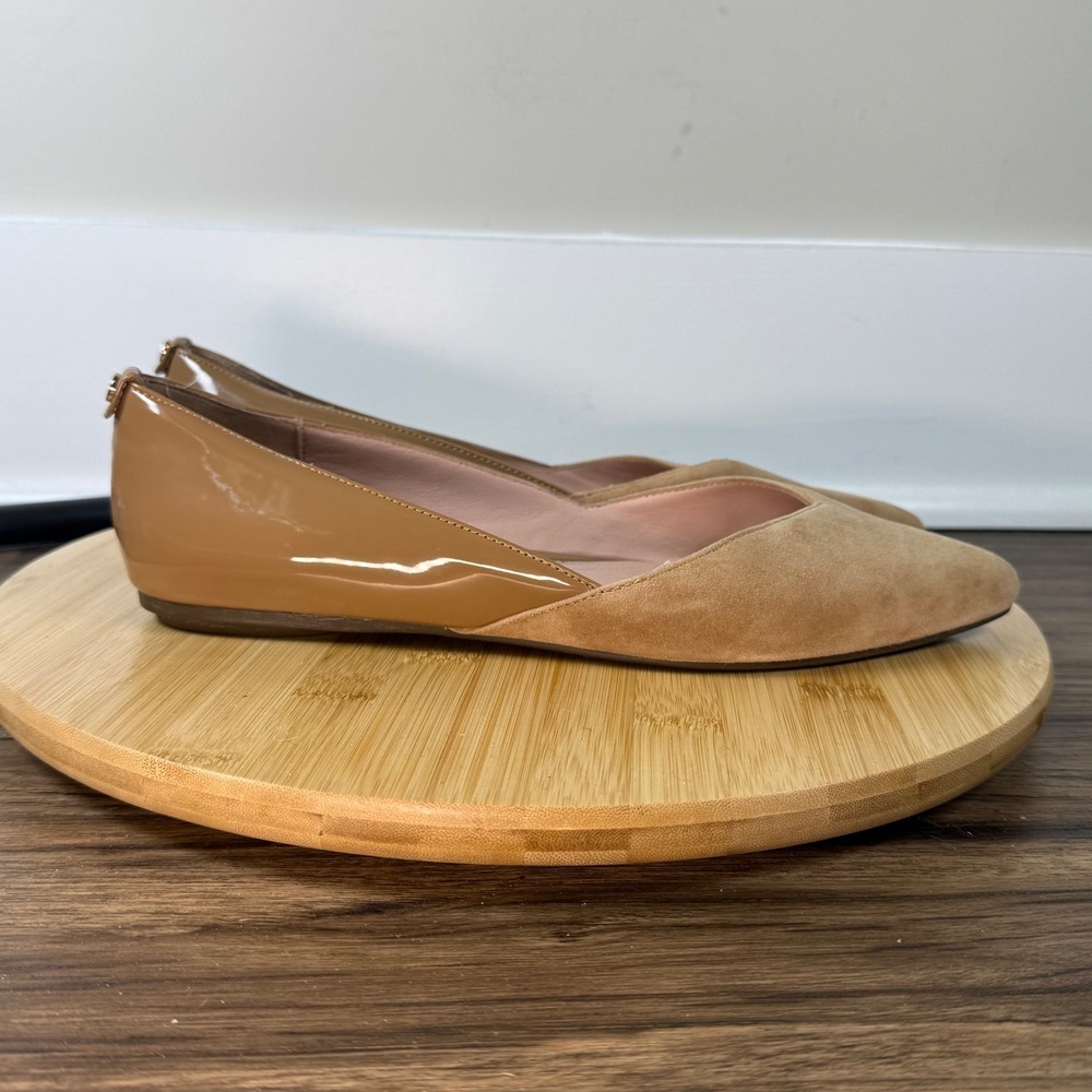 Taryn Rose Francine Flats Women 9.5B Tan Suede Patent Leather Point Toe Excellen
